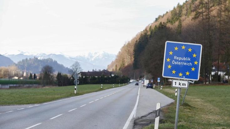 Anche l’Austria rimanda i migranti in Italia con il nuovo Patto Ue: 4 trasferimenti dal 12 giugno