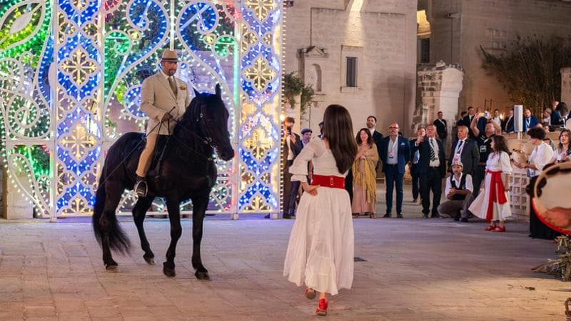 Ussaro di San Paolo, lo stallone che ha incantato i leader del G7