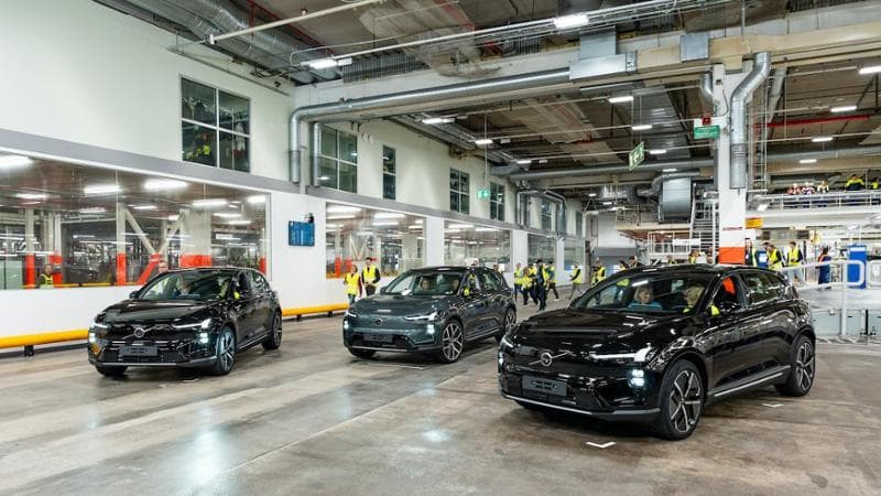 Volvo, viaggio nella fabbrica di Torslanda nuovo regno del “mega casting” e della EX60