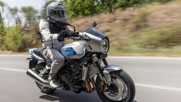 Honda CB1000F, la tourer retró

con l’anima da icona anni Ottanta