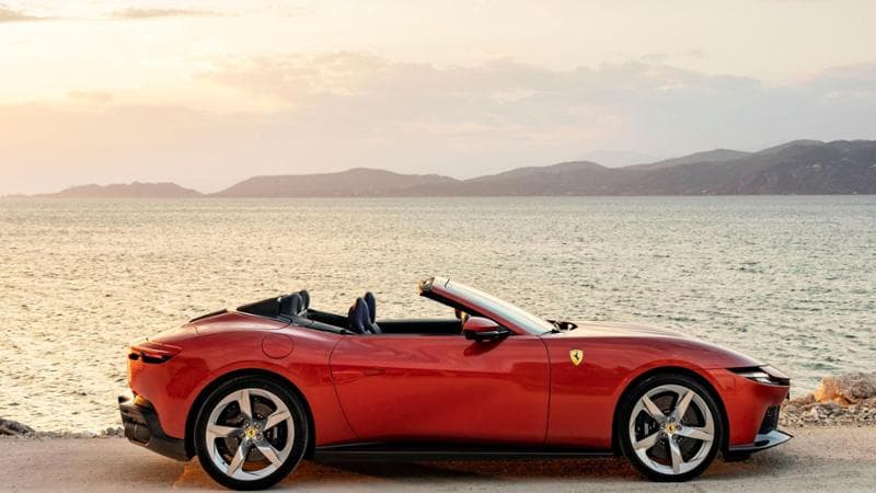 Ferrari Amalfi Spider: 640 Cv, piacere di guida e prestazioni da Enzo. Il test in Grecia