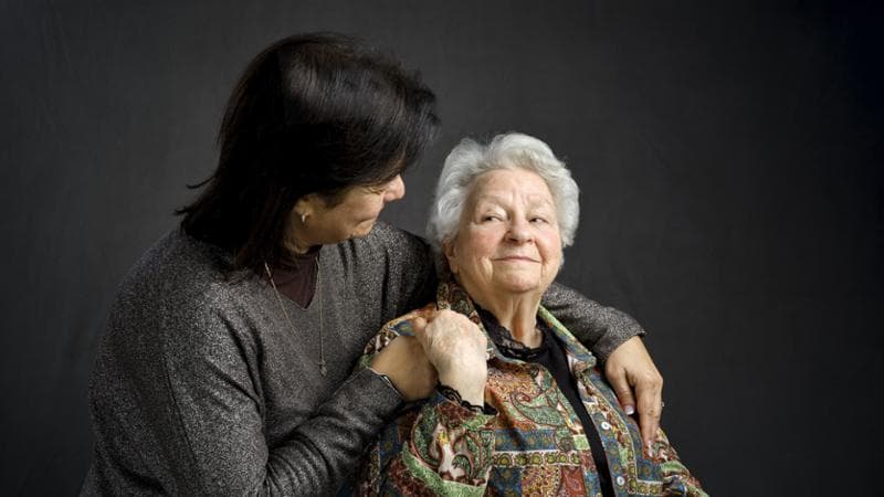 Nacera Kermiche (a sinistra) e&nbsp;Roseline Hamel
